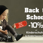 Werbegrafik mit Mädchen beim Schuhe binden: 10 Prozent Rabatt auf Kinderschuhe und Kinderhausschuhe, exklusiv mit der Picher App.