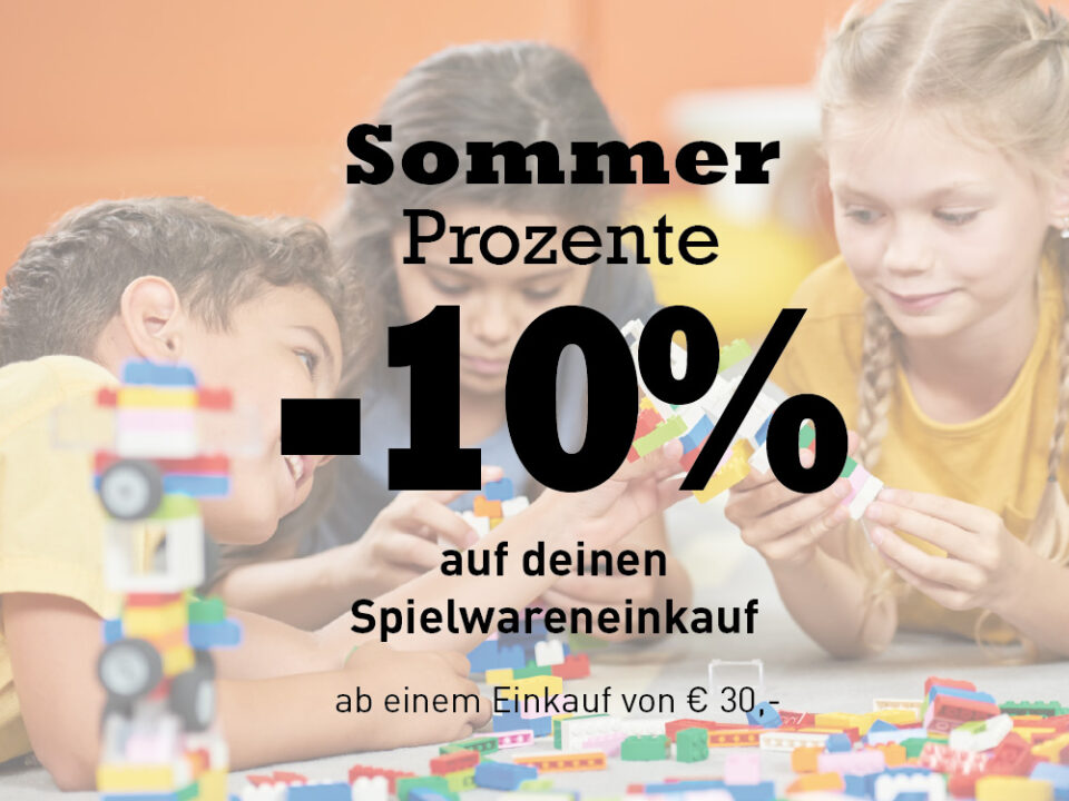 Werbegrafik mit spielenden Kindern und bunten Bausteinen: 10 Prozent Rabatt auf den Spielwareneinkauf ab einem Einkaufswert von 30 Euro.